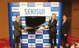 ぺロブスカイト電池量産へ