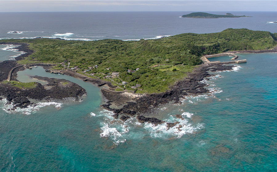 長崎県五島列島南東部に位置する離島・赤島